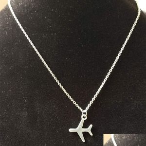 Pendant Necklaces Tiny Airplane Pendant Necklace Alloy Gold Sier Aircraft Chain Layered Necklaces For Women Dainty Plane Je Mjfashion Dhnbb