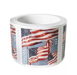 2022 US Flag First Class Mail Roll of 100 For Envelopes Letters Postcard Office Mailing Supplies Cards Anniversary Birthdays Wedding Celebration