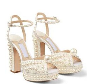 Lyxiga kvinnors sandaler l￤der p￤rlor ￶ppen t￥ ankel sp￤nne sommar modekv￤ll kv￤ll br￶llopsfest vandringskor