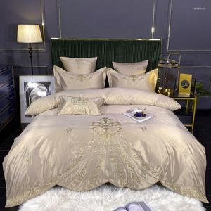 Bedding Sets Luxury 60S Satin Silk Cotton Fine Embroidery Set Double Duvet Cover Bed Linen Fitted Sheet Pillowcases Textile Home