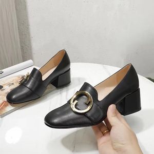 2023ne Wfor Woman Buty metalowa klamra oryginalna skórzana moda butów na wysokim obcasie jesień luksusowy designerski buty pumpy tka 35-42Size