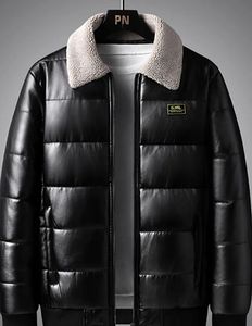 Опт Мужская утолщенная кожаная куртка PU для зимней / легкого растяжения