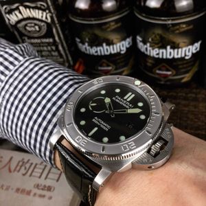Designeruhr für Herren, mechanische Uhren, Automatikwerk, Saphirspiegel, 47 mm Gummiarmband, Armbanduhren, hohe Qualität