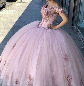 Różowe sukienki Quinceanera D Floral Applique z koraliki gorset z powrotem z dekoltu na ramię niestandardowe Słodka Księżniczka Przyjęcie urodzin