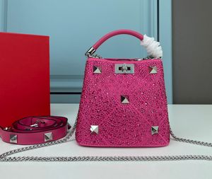 Real leather Garavani Roman Stud bags 20cm YLD09301 Fashion women crossbody purse travel shoulder handbag