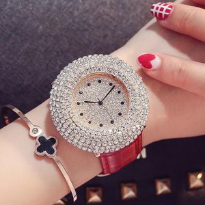 Wristwatches Exquisite Rhinestone Crystal Dial Quartz 4 Fashion Colors Women's Watches Leather Band Strap Beauty Lady Gifts