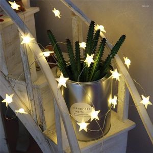 Stringhe 20 LED a forma di stella LED String luci a batteria Decorazione natalizia per feste di Natale