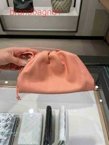 YD Bottegss Bags Venetss Designs Pouch Bag Luxury Women Clutch Handbags Die Pouch Mini Hand-Held DumplingsとYunduo Txlg