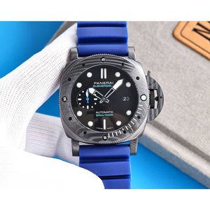 Designer Uhren Uhren für Herren mechanische automatische Bewegung Sapphire Spiegel 47mm Gummi -Sport -Armbanduhren wasserdichte Armbanduhr