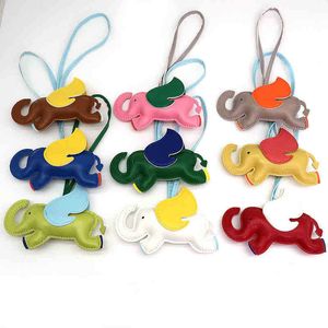 Keychains Creative cartoon PU leather small flying elephant bag pendant Mini cute car key chain Pendant Gift