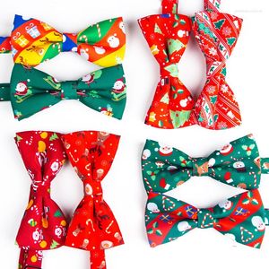 Bow Ties Linbaiway 2022 Julbindning för män kostym Skinny Bowtie Women Snowflake Santa Claus Tree Cravat Gifts