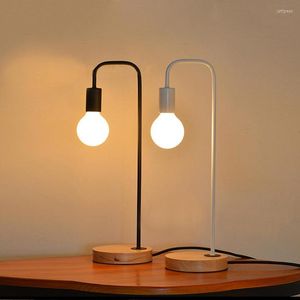 Table Lamps Nordic Modern Simple Lamp Iron Holder Wood Base Bedside Reading Desk Bedroom Study/office Room Light Fixture