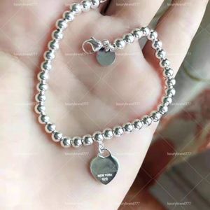 Luxury Designer Bracelets Love Bracelet Silver Charm Pendant Bracelet Classic Fashion Girl Wedding Gift Jewelry Peach Heart