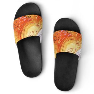 Män designer anpassade skor avslappnade tofflor handmålade mode grön öppen tå flip flops strand sommar glider