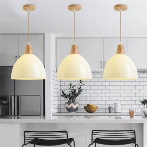 Lampade a sospensione Nordic Modern Lampadario a LED Illuminazione a colori Paralume Luci Camera da letto Living El Hanging Kitchen Fixtures