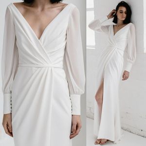 Klänning Chiffon Long Simple A-line ärmar Vitt bröllop split främre golvlängd strand brudklänning knappar sexig rygglös trädgård brud slitage de mariage