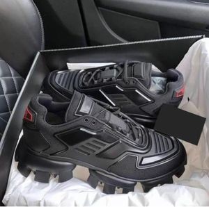 Mens Designer Shoes Sneakers Oversize Sneaker 3D Trainers Womens Shoe Cloudbust Thunder Knit Luxury Light Rubber Sole 2022 Arrival
