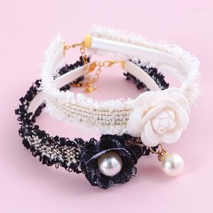 Collari per cani Collare per animali domestici Collana di perle per gatti Abito da sposa per cuccioli di pizzo bianco e nero Piccoli accessori per guinzagli sicuri