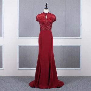 فاخرة مناسبة خاصة فستان يدوي مصنوع يدويًا ثيابًا رفيعًا ، فستان حزب الكتف TT0188