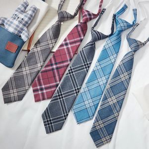 Papillon 2022 Marca Japaneses Style JK Uniform Zipper Tie per donna Uomo High Quality Girl Stduent 7CM Cravatta