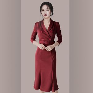 Vestidos de trabalho Ocupa￧￣o vintage Lady Lady Elegant Blazer Collar Dress Women Moda Moda Duas de Spring Business Mermaid Dress with Belt 221006