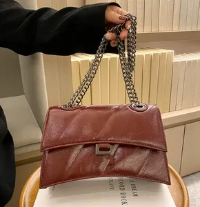 Designer Hourglass Bags Crocodile Pattern Chain Underarm Bag Oil Wax Leather Shoulder Messenger Bag Handbag Autumn and Winter Style