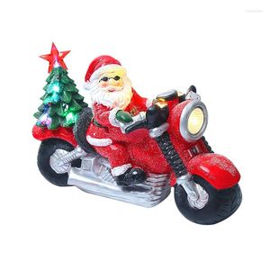 Juldekorationer byåret Santa Claus Driving Motorcykel Snow Scen Ornamente LED -lampor Glödande trädmusikhus