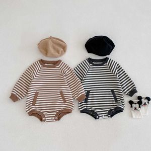 Rompers 02y Babhirghirbashion Fashion Striped Longsuit幼児の男の子ソフトコットンジャンプスーツキッズシンプルな快適な服装J220922