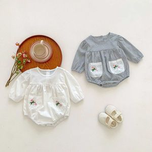 Rompers Infant Girl Simple Solid Pocket Bodysuit Toddler Fashion Plaid Soft Long Sleeves Cotton Jumpsuit Girls Comfortable Outfits J220922