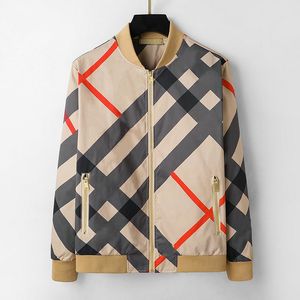 Brand fashion designer men's jacket Classic checkered wrinkle resistant Spring and Autumn coat trench zipper outerwear Outerwear Sport