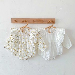 Rompers Baby Girl Fashion Dimensional Lacework Retro Floral Long Body Body Kid Kid Simple Solid Cotton Salt One Piece J220922