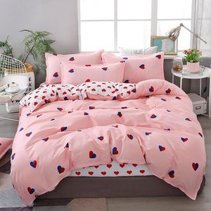 Bedding Defina preto e branco Conjunto de luxo de luxo de luxo Fulsada de travesseiro Aloe algodão linho Casamento de colchas