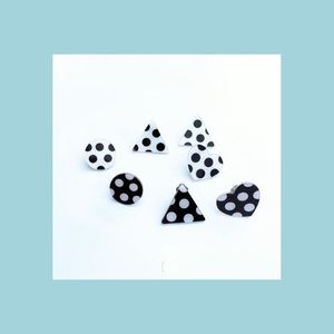 Stud Lovely Korean Fashion Black White Wave Point Ear Studs Acrylic Simple Good Friend Heart Earrings Trevlig g￥va s￶t Dot Stu Lulubaby DH9OS