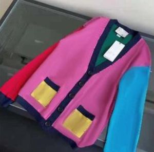 Женские свитера v Neck Cardigan Classic Designer Designer свитер с длинным рукавом вязаный