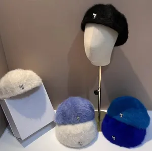 Designer Ball Cap Fashion Show Star Hair Sticked Autumn and Winter Outdoor Warm Soft Waxy Wool Hat Tide