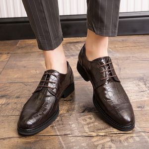 Lüks Vegan Brogue Deri Oxford Ayakkabı Ekose Ayak Tip Bir Üzüntü Erkekler Moda Resmi Ayakkabılar Çok Boyutlar 38-47