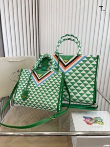 2024 Handbag Women Designer Tote Bag Triangle Symbole Jacquard Fabric s Large Totes Designers Shoulder Bags