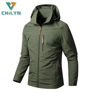 Herrjackor Chilyn Herrvandring Jackor utomhus vattentät andas huva camping Klättring Trekking Coat Sports Travel kläder 221007