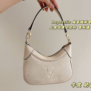 5A Cowhide Bagatelle axelväskor handväskor underarm Stray hobo väska prägling crossbody väska kvinnliga pursar m46112