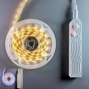 Tiras de LED Kit de luz de fita LED com sensor de movimento, alimentado por uma bateria para baixo para o arm￡rio da prateleira de guarda