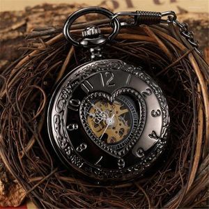 Relógios de bolso Love Heart Shape Hand Wind Mechanical Watch Retro Hollow Skeleton Pinging steampunk mass com presente de aniversário da cadeia