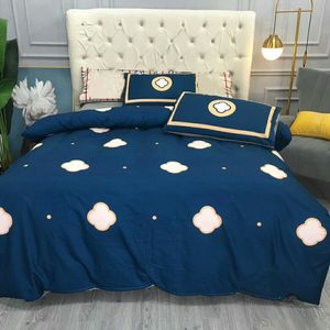 Set di biancheria da letto di design in cotone dorato di lusso arancione re cavallo stampato copripiumino queen size lenzuolo moda federe piumino set di lusso Design unico