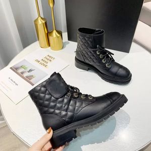 Interlocking Black Ankle Biker chunky platform flats combat Boots low heel lace-up booties leather chains buckle women luxury designers004