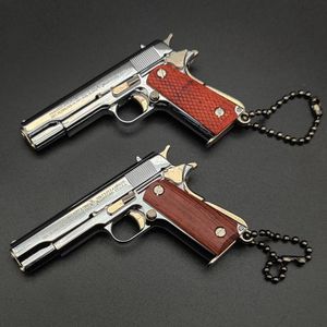 Bright Silver Natural Wood Handle Gun Model Metal Pistol Gun Keychain Miniature Models Craft Pendant Gifts Toy 1154