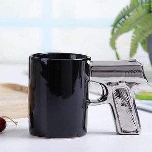 Kupalar yenilik seramik kahve tabancası tabanca fincan için muhteşem hediye süt serin kupa adam baba