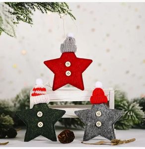 Cappello lavorato a maglia di Natale Ciondolo appeso a stella Albero di Natale Appeso Ornamenti di stelle in feltro per la decorazione del camino della festa di Natale RRE14769