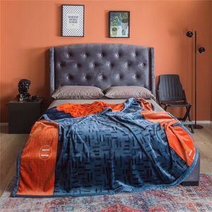 Lüks tasarımcılar battaniye moda mektup tasarımcı battaniyeleri ev kanepe yatak sayfası kapak sıcak atış battaniye dört mevsim