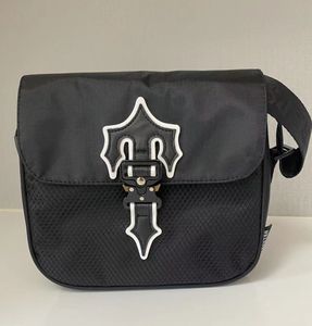 2024 homens designer sacos ao ar livre trapstar reino unido londres marca esporte bolsa de ombro mensageiro bolsa mochila sacola carteira crossbody