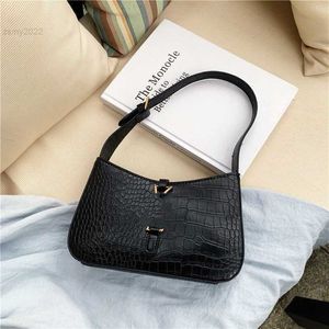 Новая маленькая сумка через плечо Y Bag 2022 Роскошная дизайнерская модная универсальная сумка-мессенджер на одно плечо Простой корейский алфавит Маленькая квадратная сумка для подмышек