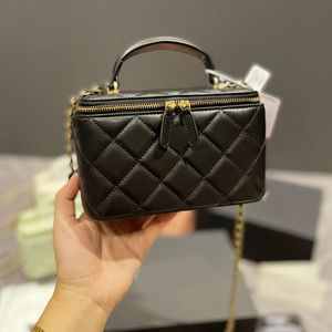 Omuz çantaları moda kadın crossbody c kalite yüksek lüksler tasarımcılar çanta bayanlar klasik zincir kozmetik kutu çantası çantası 2022 cüzdanlar kot çanta